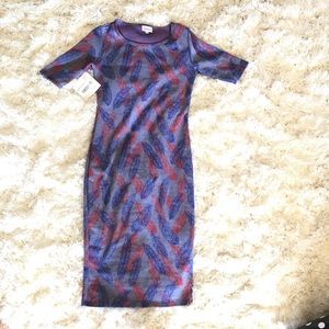 LulaRoe Julia dress - XXS fitted quarter sleeve